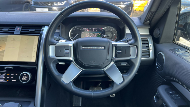 Land Rover Discovery 3.0 D300 R-Dynamic HSE 5dr Auto Diesel Station Wagon